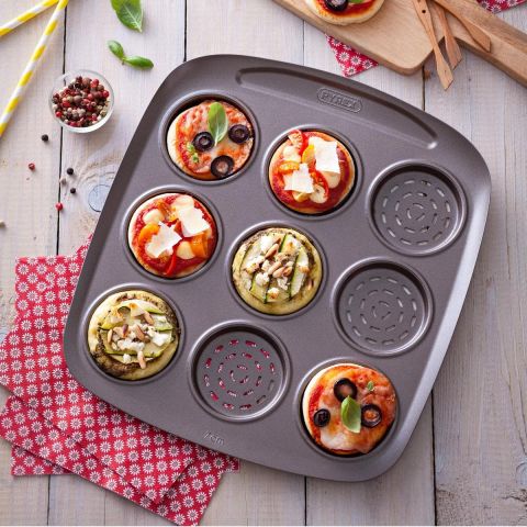Pyrex Mini Pizza With Cutter 6.5Cm X 9 Cavities